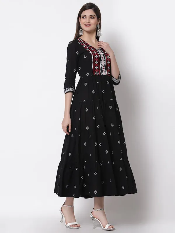 Black_Tiered_Dress_For_Women_Western_A-Line_Embroidery_Maxi_Long_Dresses__Mangalgiri_Cotton_3/4_Sleeves_1_Piece_Dress_For_Ladies