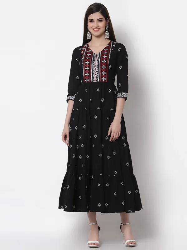 Black_Tiered_Dress_For_Women_Western_A-Line_Embroidery_Maxi_Long_Dresses__Mangalgiri_Cotton_3/4_Sleeves_1_Piece_Dress_For_Ladies