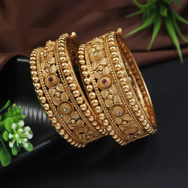 Rajwadi bangles gold on sale