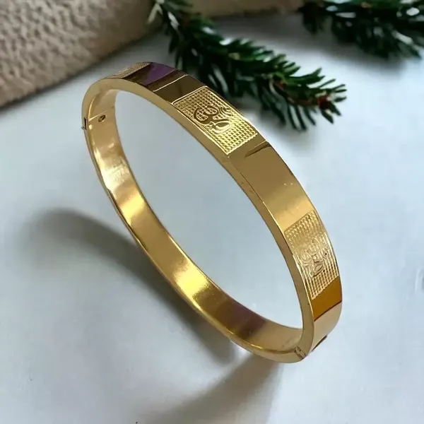 AMAZING_GOLD_PLATED_STAINLESS_STEEL_KADA_FOR_MENS