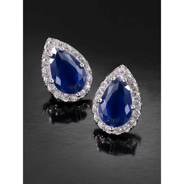 Diamond-Studded_Stud_Earrings_For_Women/Girls
