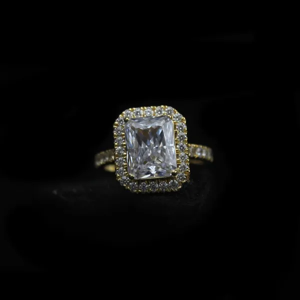 Square_Gold_Plated_Ring_For_Women/Girls