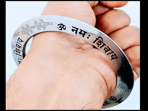 Rudra Rage Silver Punjabi Chakri Type Stainless Steel Customised Shiv Ji Kada Price in India Buy Rudra Rage Silver Punjabi Chakri Type Stainless Steel Customised Shiv Ji Kada online at undefined