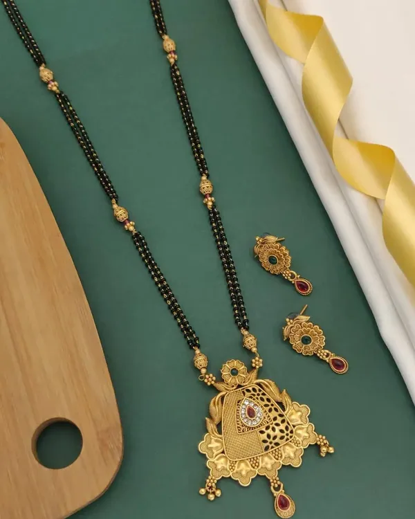 39_Inch_Traditional_Mangalsutra_For_Women_With_Earrings