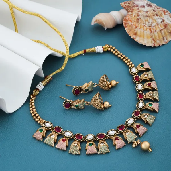 Classic_Pearl_Gold_Plated__Necklace_Set_For_Women
