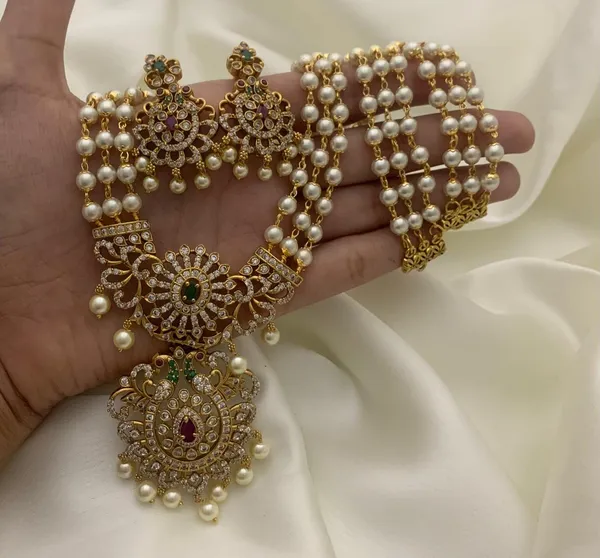 LILLIAN_LONG_HARAM_SET