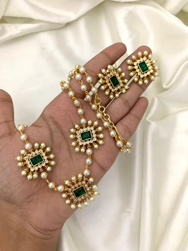 Tannu_Statement_Ad_With_Pearl_Necklace_Set