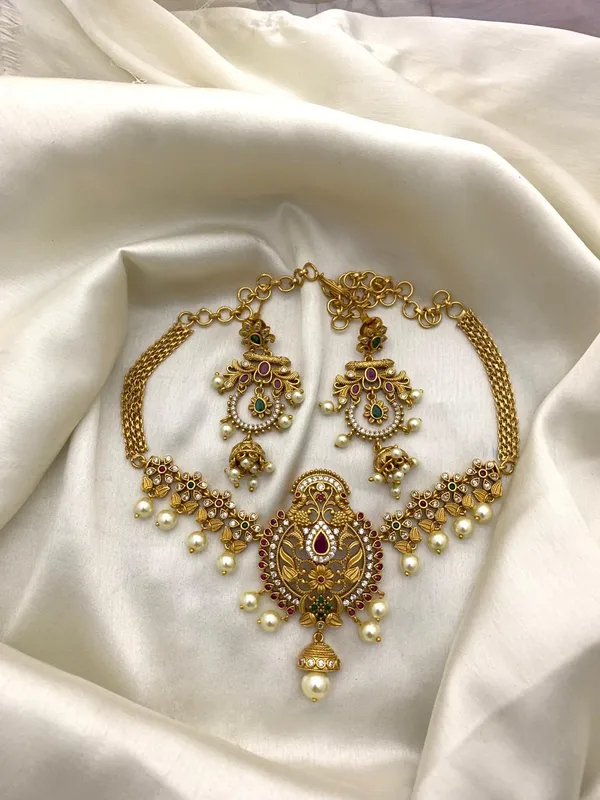Traditional_Matte_finish_High_raise_Choker_set