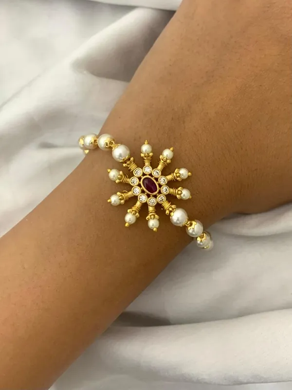 UNNI_ADJUSTABLE_PEARL_BRACELET