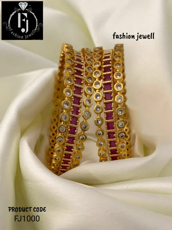 PRISHA_ANTIQUE_BANGLES_(_SET_OF_6_PCS_)