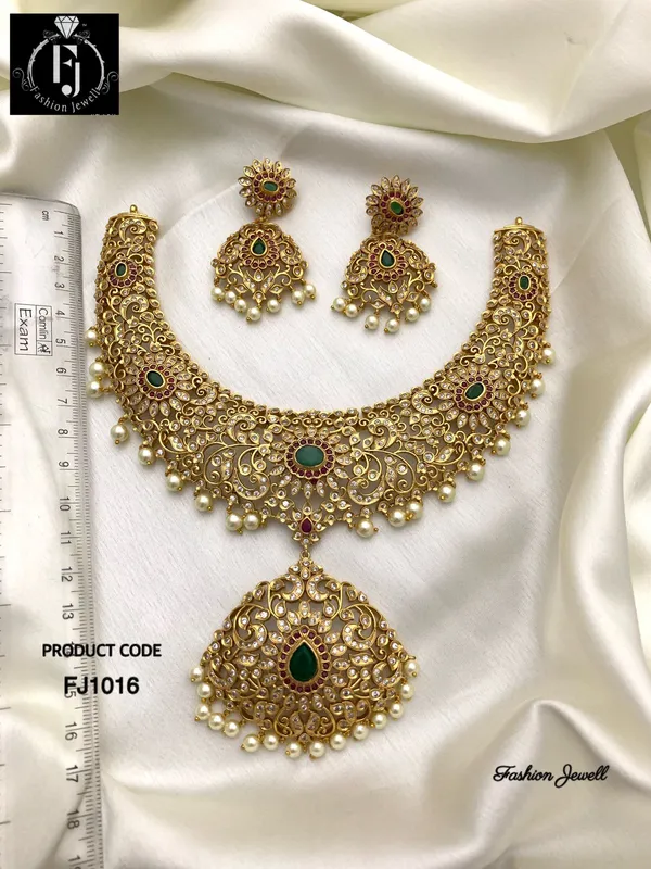 AVISHA_ANTIQUE_NECKLACE_SET