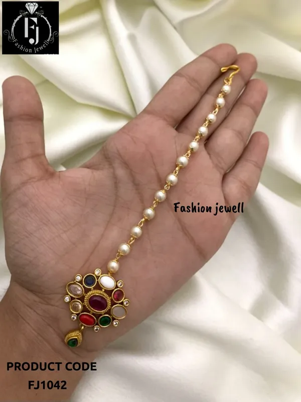 RUHI_NAVRATAN_MAANG_TIKKA