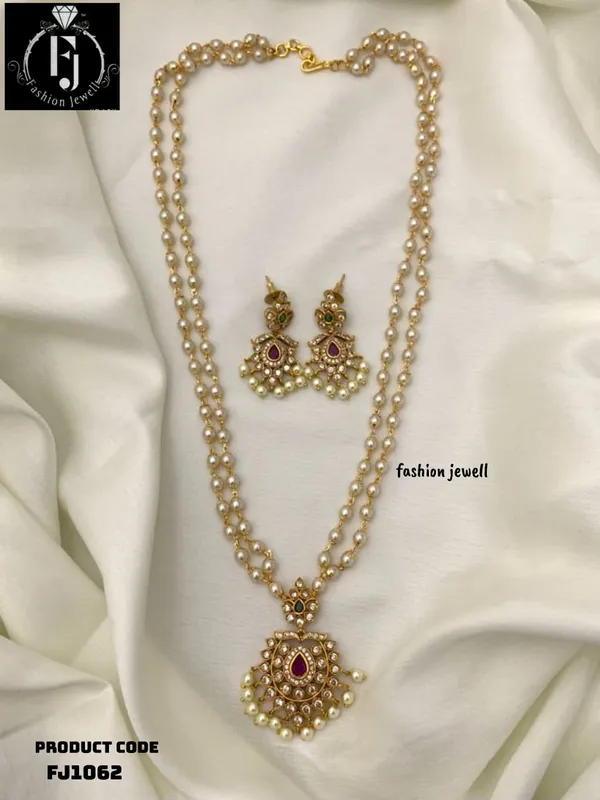 MAIRA_ANTIQUE_NECKLACE_SET