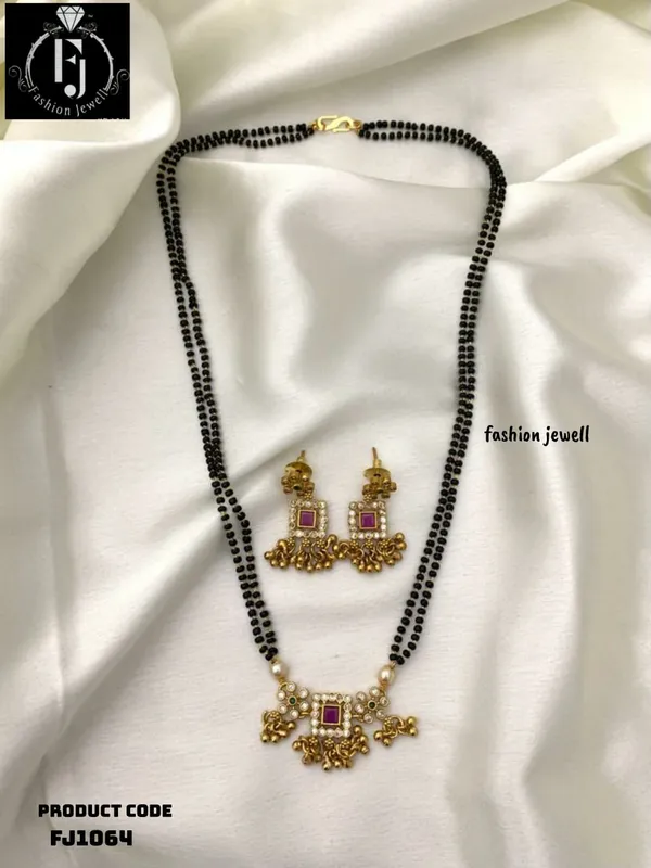 SIYA_GHUNGROO_MANGALSUTRA_SET