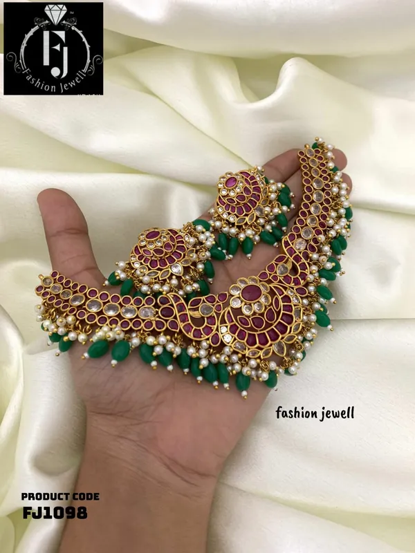SMAIRA_ANTIQUE_NECKLACE