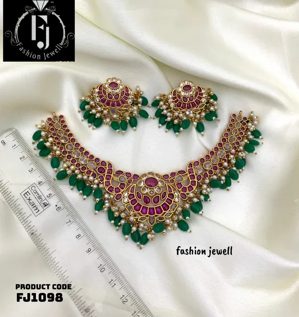 SMAIRA_ANTIQUE_NECKLACE