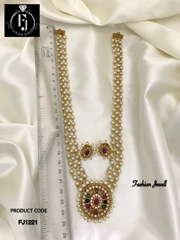 YUVI_ANTIQUE_LONG_HARAM_SET