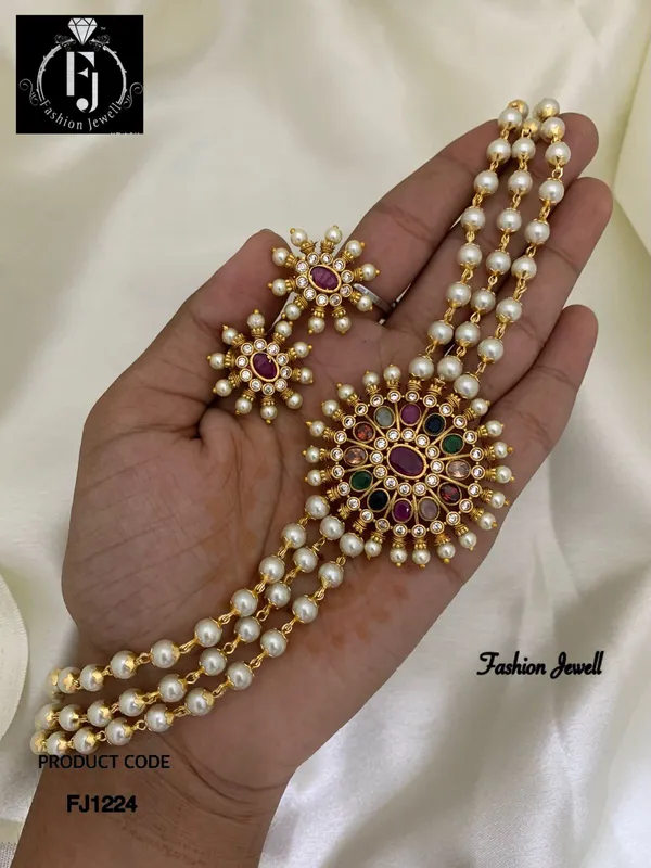MIFA_ELEGANT_CHOKER_SET