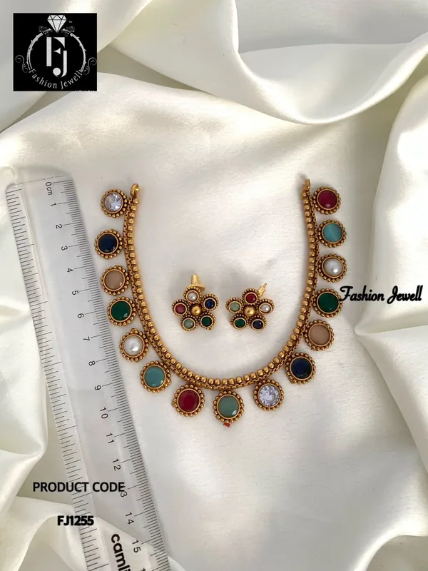RITI_ANTIQUE_NECKLACE_SET