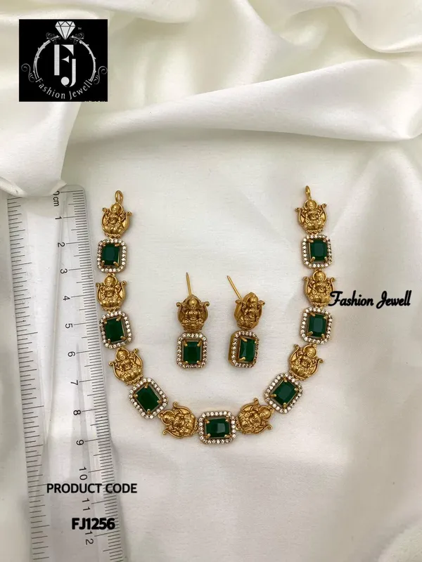 PANCHI_ANTIQUE_LAKSHMI_NECKLACE_SET