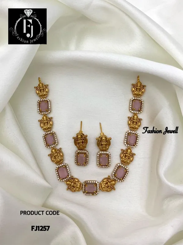 PANCHI_ANTIQUE_LAKSHMI_NECKLACE_SET