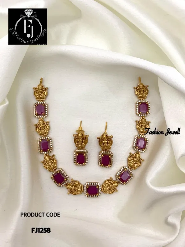 PANCHI_ANTIQUE_LAKSHMI_NECKLACE_SET