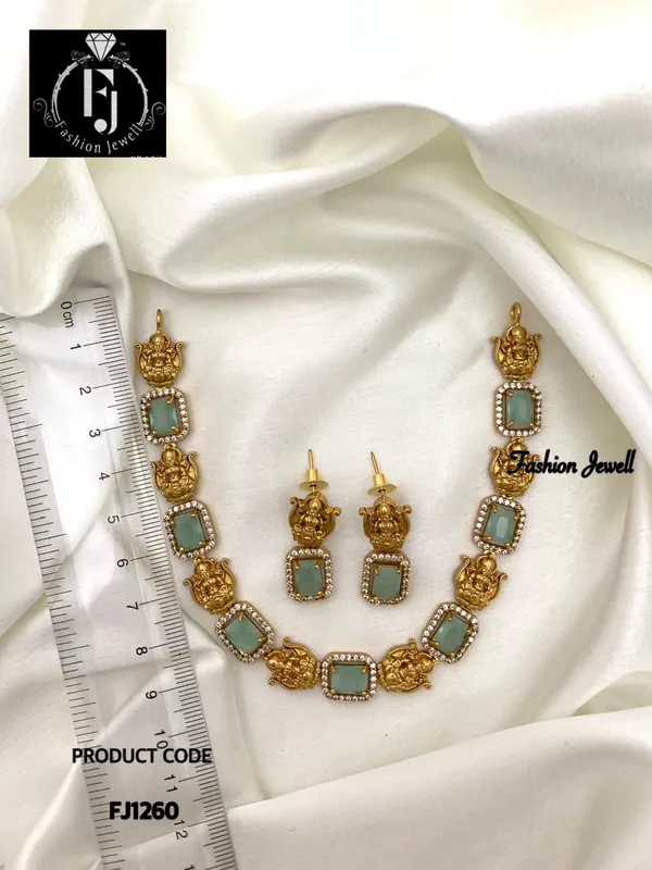 PANCHI_ANTIQUE_LAKSHMI_NECKLACE_SET