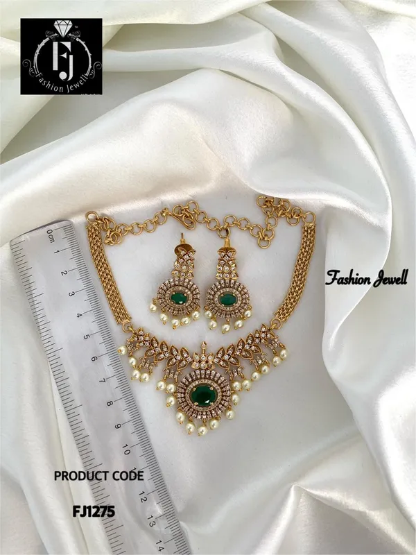 ZAINA_AD_MATTE_NECKLACE_SET