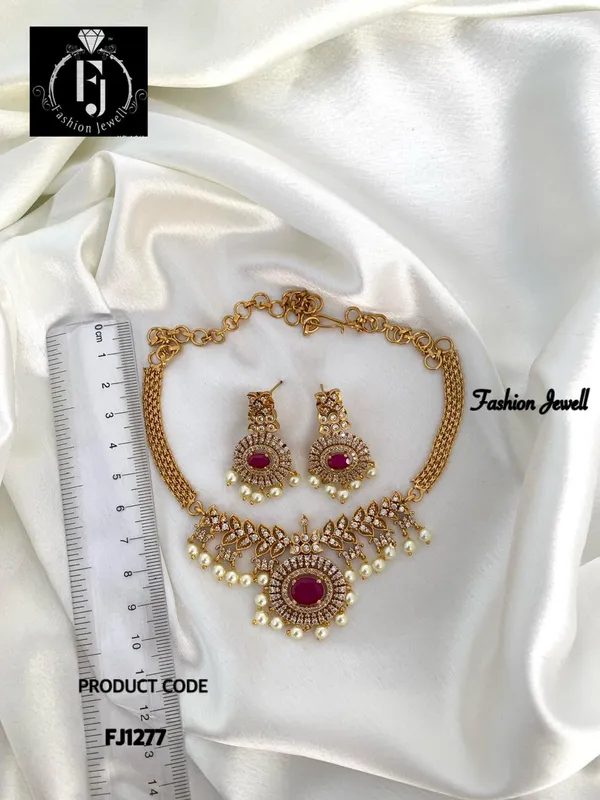 ZAINA_AD_MATTE_NECKLACE_SET