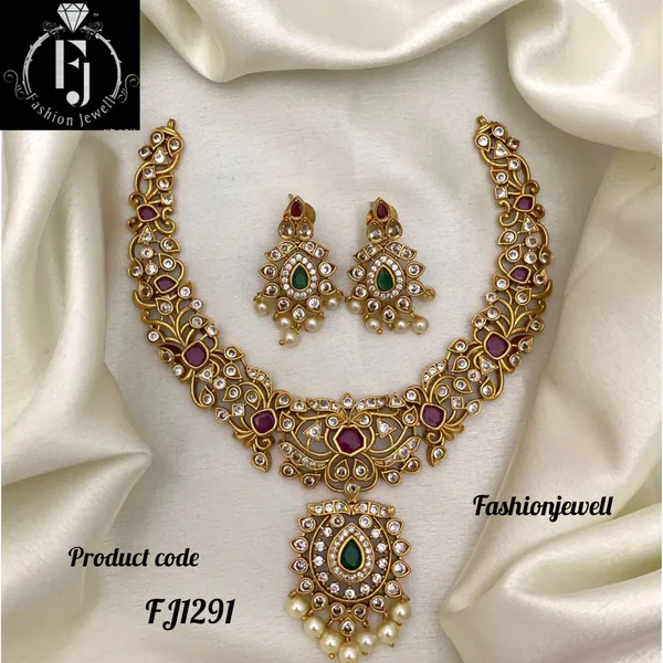 Tripti_Antique_Necklace_set