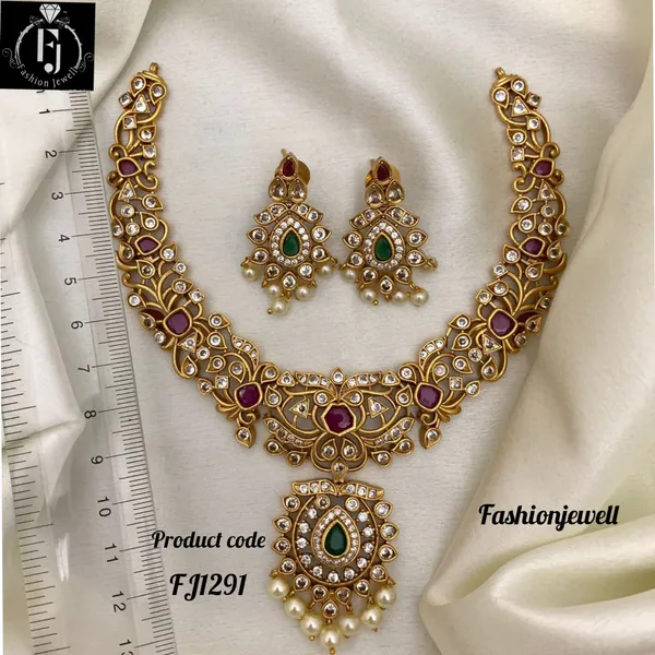 Tripti_Antique_Necklace_set