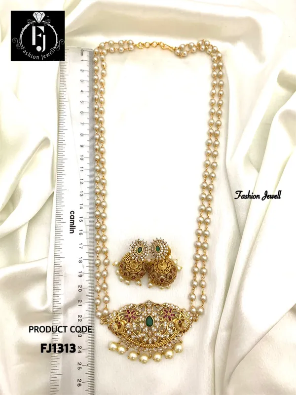 INAYA_AD_MATTE_LONG_NECKLACE_WITH_EARRING