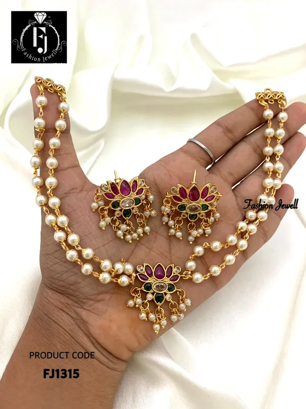 GIA_LOTUS_PEARL_CHOKER_WITH_EARRING