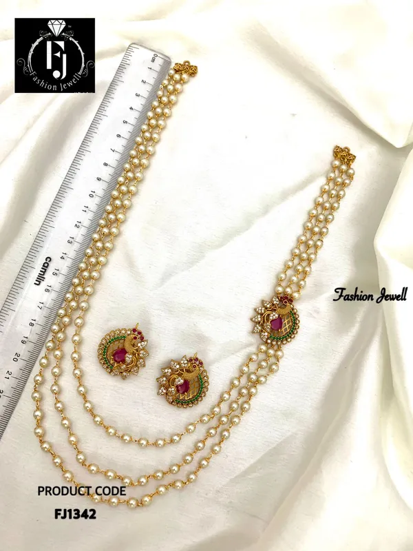 Celina_3_layer__Peacock_design_necklace_set_with_earring