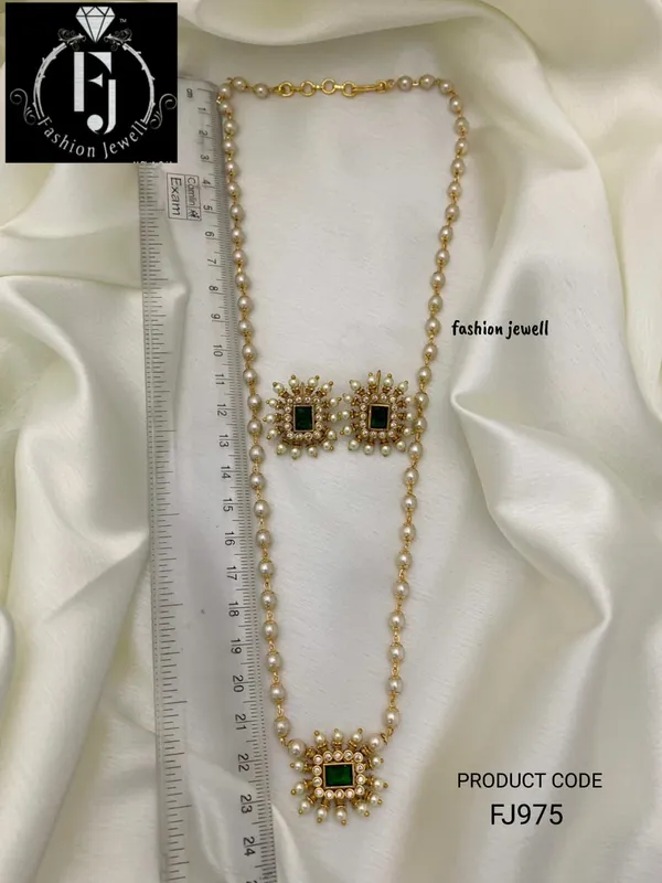 DYNA_PEARL_STRING_NECKLACE_SET