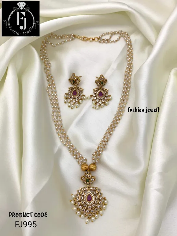 SYMA_PEARL_STRINGS_NECKLACE_SET