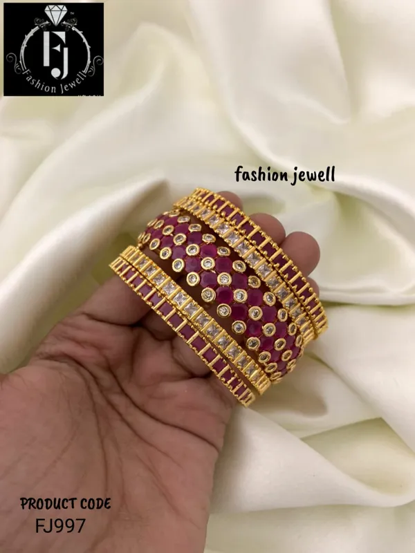 PREMA_ANTIQUE_BANGLES