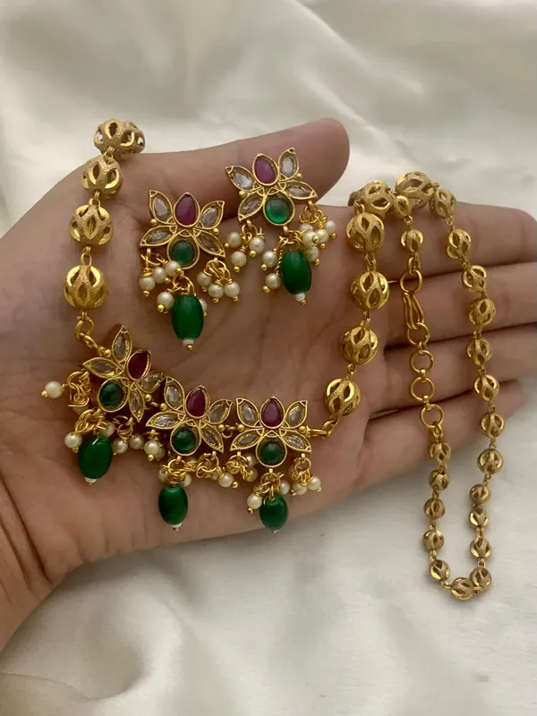 Fashion Jewell South Indian Lotus Design Necklace Set Price in