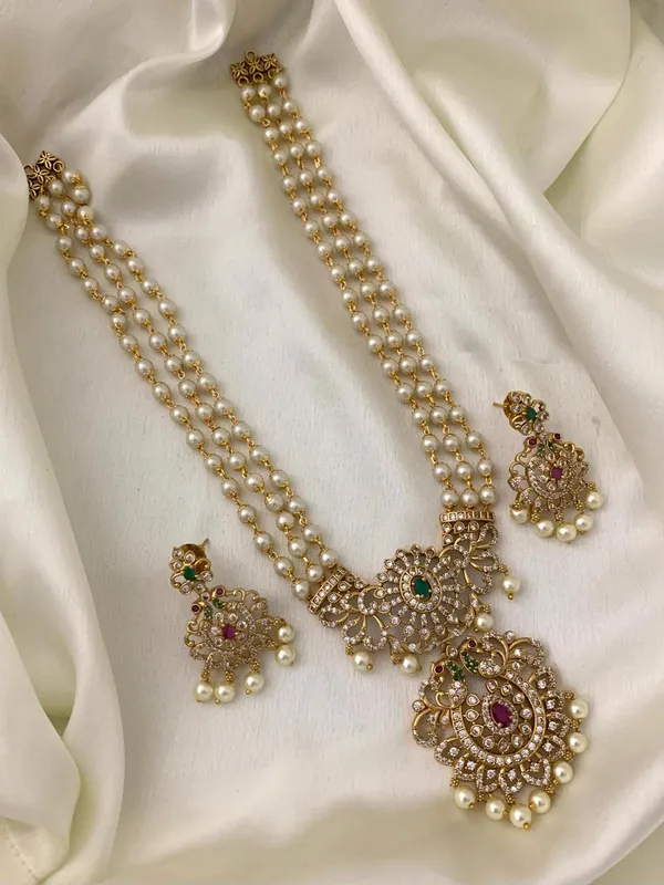 Alana_Short_Nakshatra_CZ_Necklace