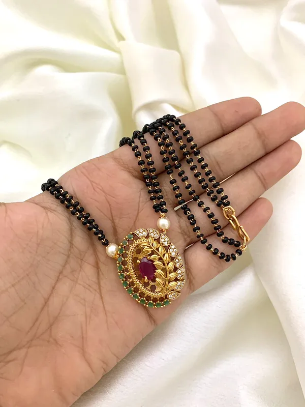 Fashion Mangalsutra Online Fashion Jewell Gorgeous Leaf Design