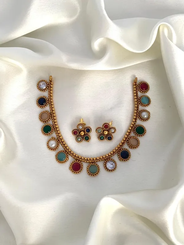 RITI_ANTIQUE_NECKLACE_SET
