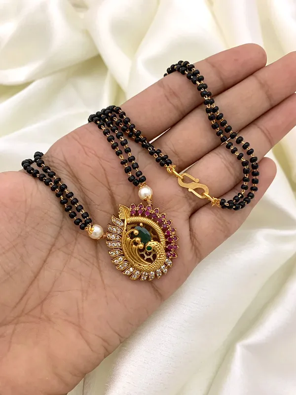 Peacock_Pendant_Mangalsutra