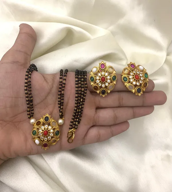 Ethnic_matte_finish_navratan_Mangalsutra_with_Earring