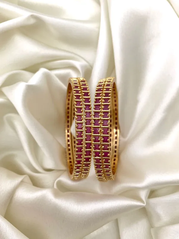 Traditional_Ruby_Emrald_Box_Bangle