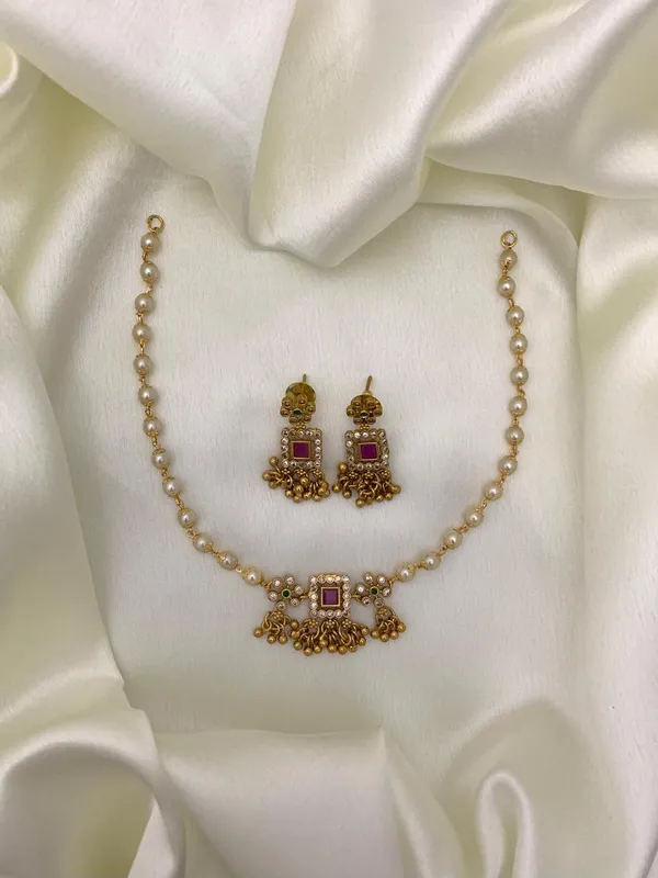 NORA_ANTIQUE_CHOKER_SET