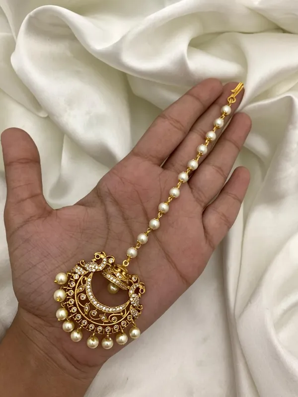 Naishi_Antique_Maang_Tikka