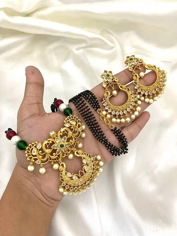Anisa_Antique_Mangalsutra_Necklace