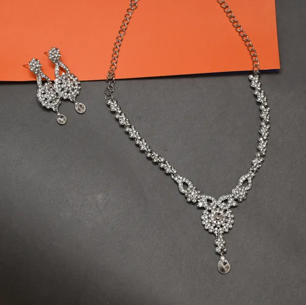 Stone_Studded_Necklace_Set_For_Women_|_Designer_Jewelry_Set_with_Earring_|_White