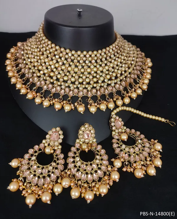 Alloy_Gold_Plated_Jewel_Set_|_Stone_Studded_Necklace_Set_For_Women_|_Gold