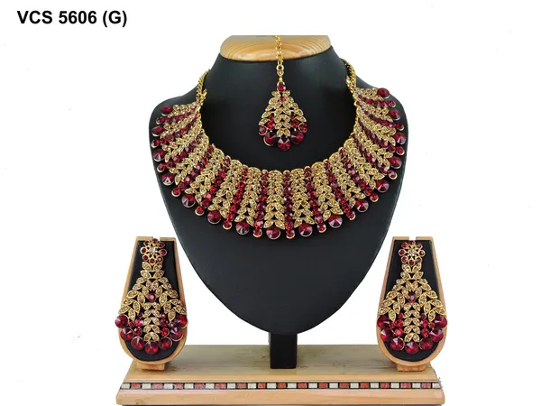 Alloy_Gold_Plated_Jewel_Set_|_Stone_Studded_Necklace_Set_For_Women_|_Red_and_Gold